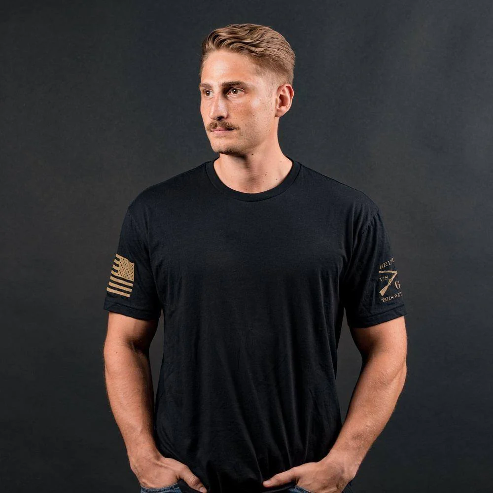 Basic T-Shirt - Black - Image 7