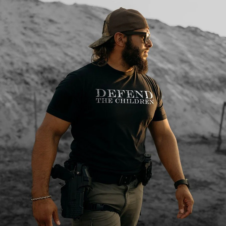 Defend The Children T-Shirt - Black - Image 3