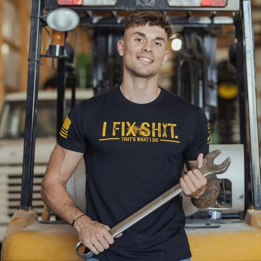 I Fix Sh*t T-Shirt - Black - Image 7