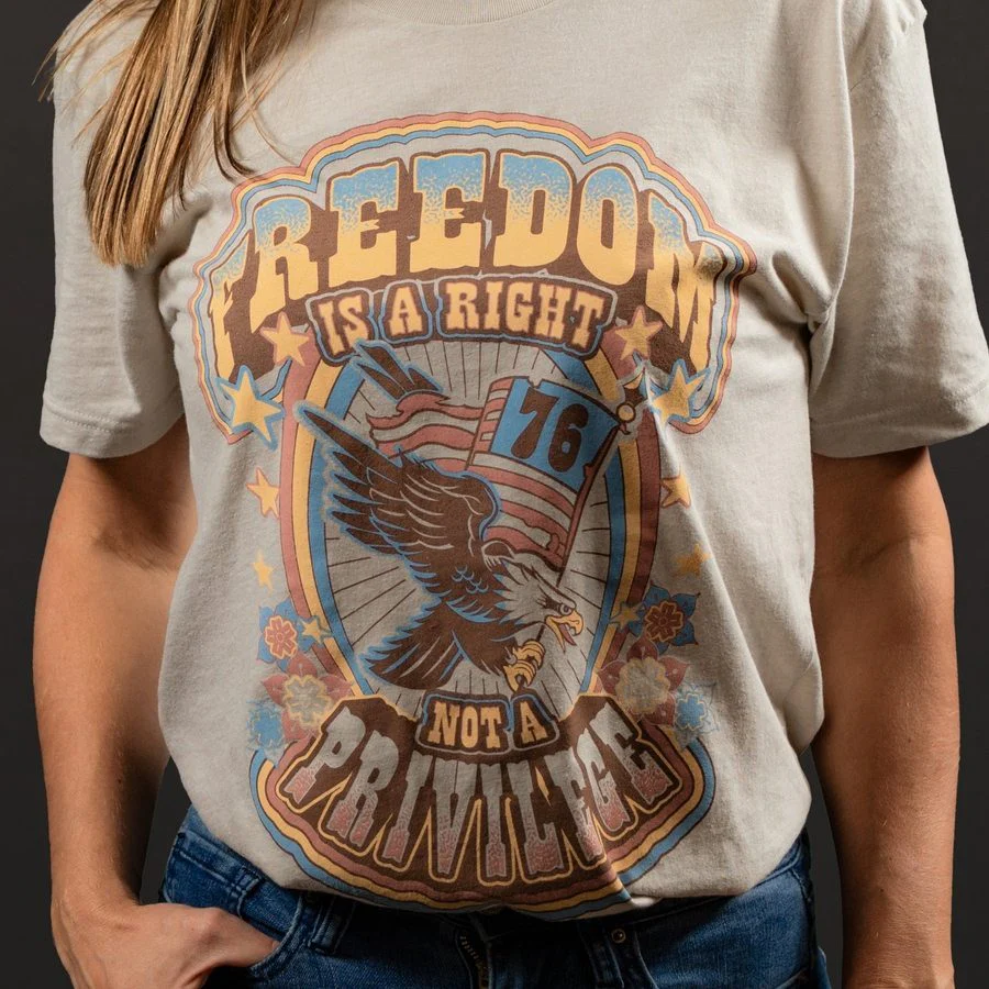 Women's Freedom Is A Right Boyfriend Fit T-Shirt -Sand - Image 2