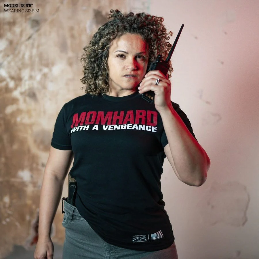 Women's Mom Hard Boyfriend Fit T-Shirt - Black - Image 4