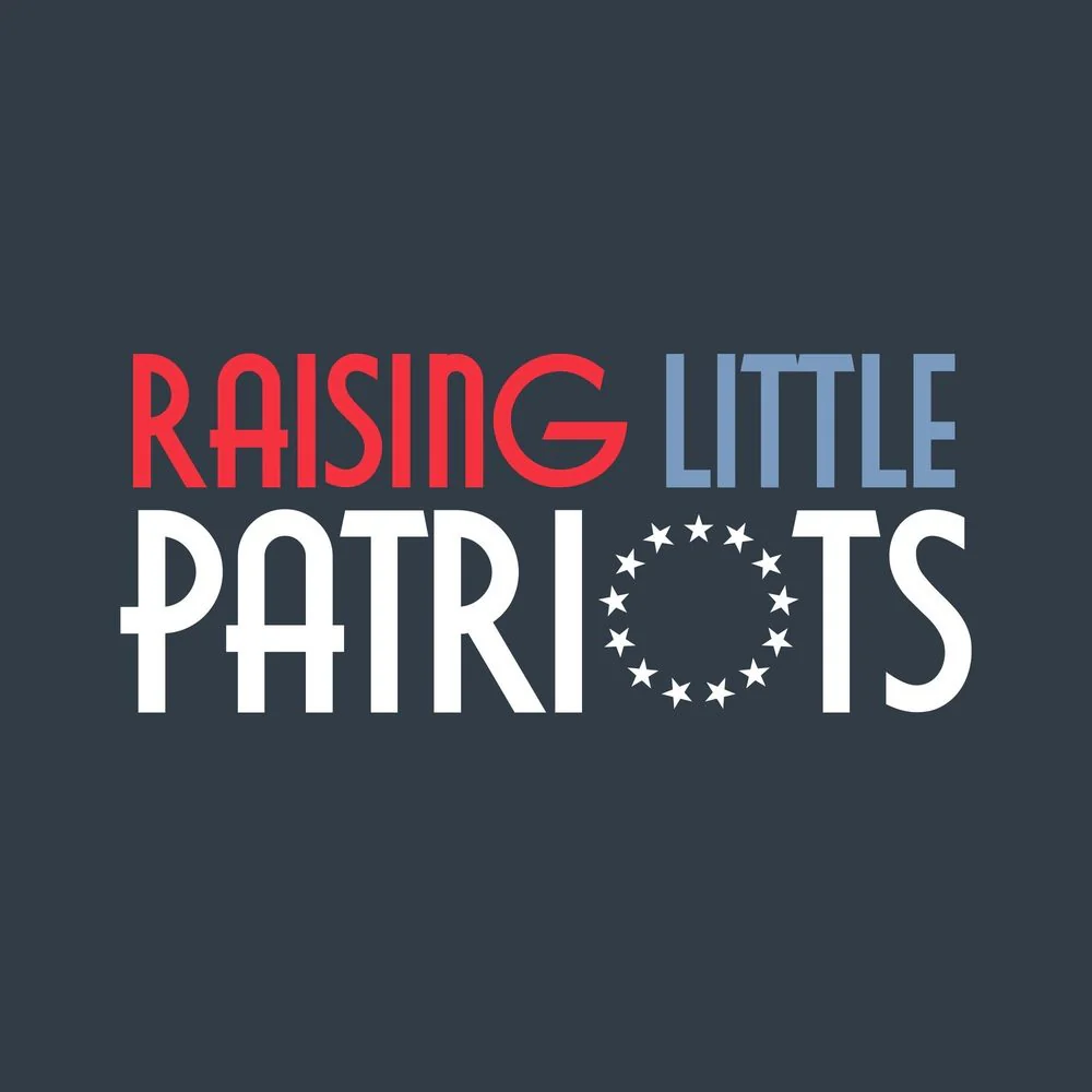 Women's Raising Little Patriots Boyfriend Fit T-Shirt - Midnight Navy - Image 5